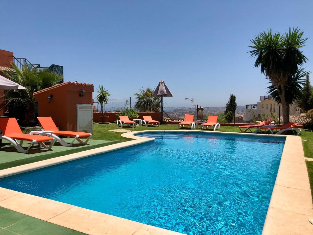 Cozy Rooms In Terraced House Fuengirola Esterno foto